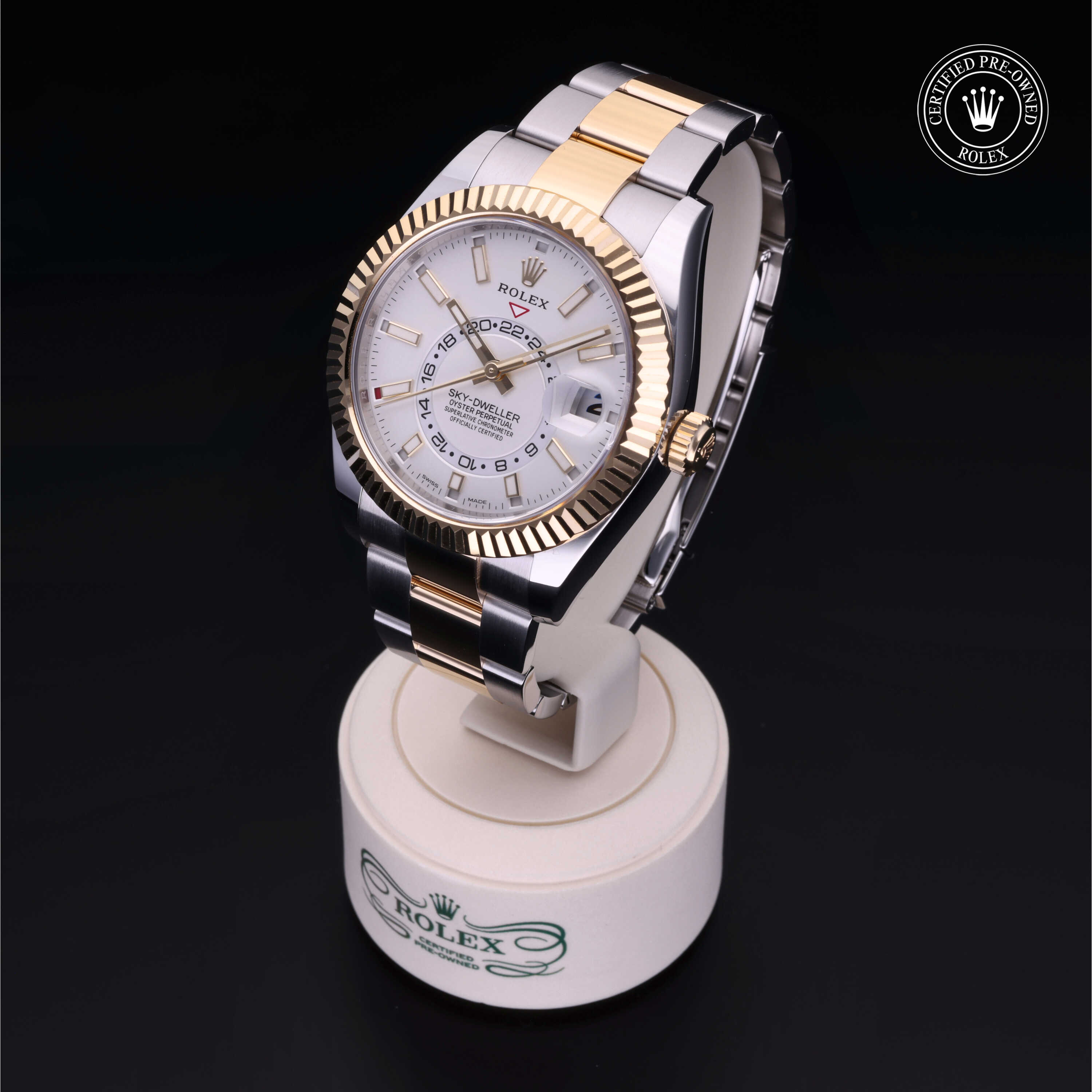 Rolex Sky-Dweller in Oystersteel and yellow gold M326933-0009 at Alson Jewelers