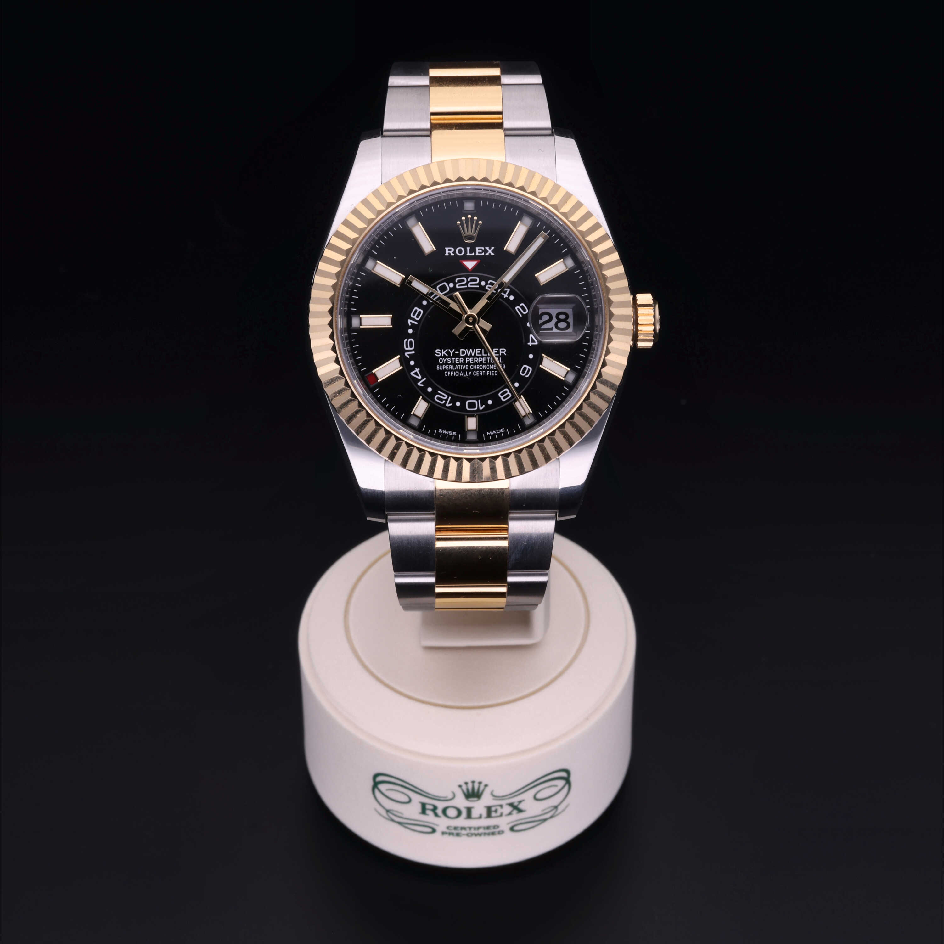 Rolex Sky-Dweller in Oystersteel and yellow gold M326933-0002 at Alson Jewelers